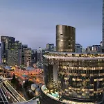 Queen's Reach - Brand New On Star Casino Bne Apartment