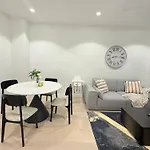 Apartment Queen's Reach - Brand New On Star Casino Bne Brisbane