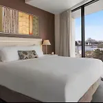 Apartment Lovely 2 Bedroom With River View With A Pool And A Gym In The Heart Of The Cbd *