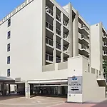 Riverside Executive Apartment