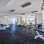 Stylish 3br - Huge Park On Doorstep - 5 Min To Cbd Apartment