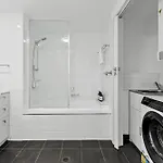 Stylish 3br - Huge Park On Doorstep - 5 Min To Cbd * Brisbane