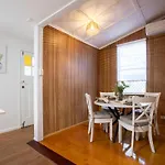 Lux 4B Queenslander By The Gabba