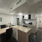 Affordable Cbd 2beds And Ducted Ac Walk To Everything Apartment Brisbane