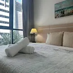 Affordable Cbd 2beds And Ducted Ac Walk To Everything *