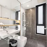 Apartment Stylish 2br Unit With Pool And Gym In South Brisbane