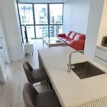 30 Queens Wharf 1 Bedroom - Apartment *