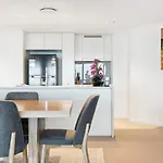 Huge 3bed 3bath Skyhigh View Apartment
