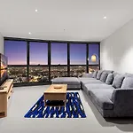 Apartment Huge 3bed 3bath Skyhigh View *