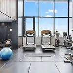 Huge 3bed 3bath Skyhigh View Brisbane