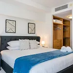 Riverside At Wateredge West End Apartment Brisbane