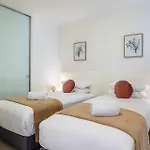 Riverside At Wateredge West End Apartment Brisbane