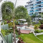 Riverside At Wateredge West End Apartment Brisbane