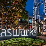 Private Oasis 3Bed-2Bath-1Car - 5Mins To Cbd