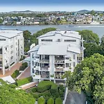 Oxlade Luxury Riverfront Apartments