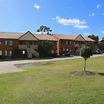 Quality Hotel Robertson Gardens