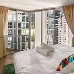 Apartment Retro Mania Cbd Sleeps 6 Car Park Included *