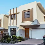 Cassa Aura Place - Modern 4br Homes * Brisbane