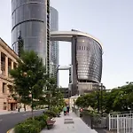 Level 46 Luxury Queens Wharf Apartment With Unblocked Southbank & River View