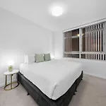 Elegant Retreat Arthouse 1br