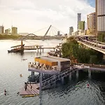 1Bedroom Apt In Queen\'S Wharf Lv 62 - Skyline And City View