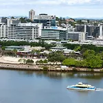 Qw Riverside Luxe Apartments By Independent Host