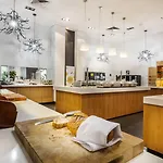 Hotel Amora 5*