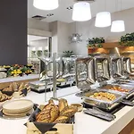 Amora 5* Brisbane