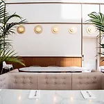 Amora Hotel 5*