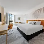 Amora Hotel