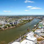 Cosmo 4* Brisbane