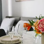 Holiday home Spacious Twin Q Beds Sleep 4 Budget Friendly Brisbane