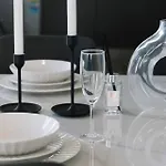Sunhaven Escape Three Storey Comfort For Families * Brisbane