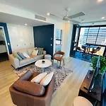 Amazing Location, Fabulous Flat! Apartment *