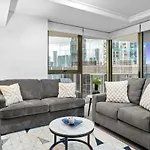 Modern 2Br In Brisbane Cbd Free Parking And Pool