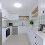 Apartment Spacious 3-bed Coorparoo Brisbane