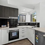 Bright And Stylish 2Br With Spacious Balcony And Wifi