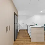 Apartment Breeze At Lucid 1br Getaway Brisbane