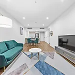 2Br City Escape At Lucid Apartments