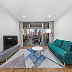 2Br City Escape At Lucid Apartments