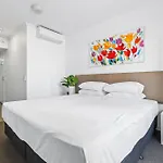 Stylish 1-bed In Vibrant South * Brisbane