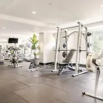 River View With Pool, Carpark & Gym * Brisbane