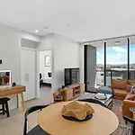 Apartment River View 1br With Amazing Rooftop Pool And Parking *