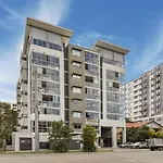 Bright And Stylish 2Br With Spacious Balcony And Wifi