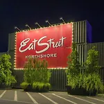 Riverside 1Br Apt With King Bed And Pool!