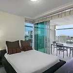 Oaks Brisbane Casino Tower Suites