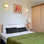 Airport 4* Brisbane