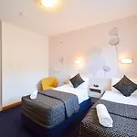 Motel Airport 4*