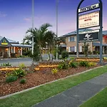 Coopers Colonial Motel