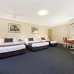 Benson Court Motel